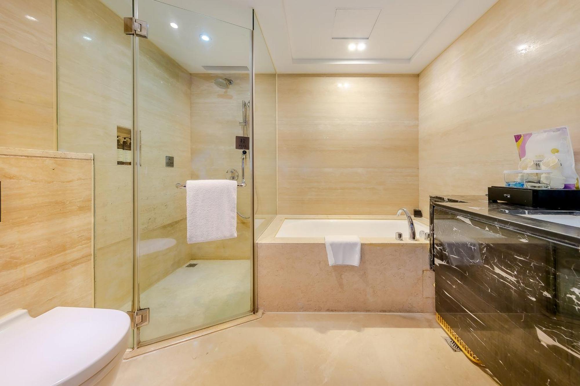 Celebrity Upper Class Hotel Ченду Екстер'єр фото